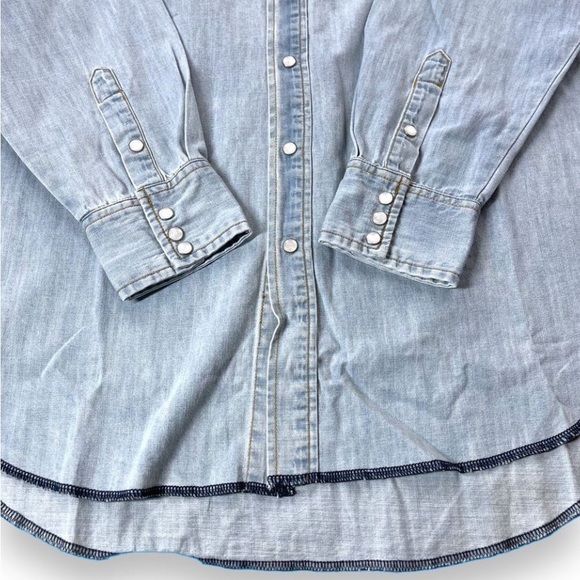 Free People X Sandrine Rose Pearl Snap Denim Shirt -Size Large -NWT- MSRP $298 - Picture 4 of 11